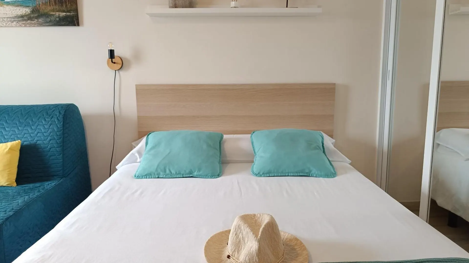 Acuario Benalmadena Apartment 0*,  Spain